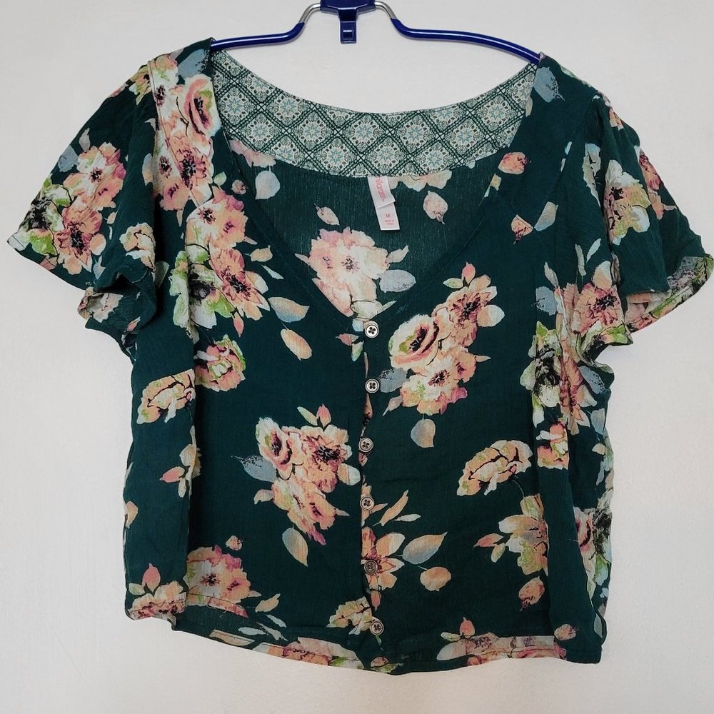 Emerald Floral Button-Front Flowy Crop Top
